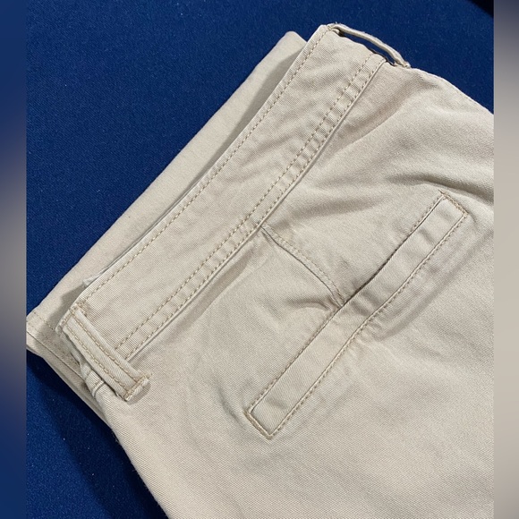 Size 14 The Flirt khakis from Old Navy - Picture 7 of 10